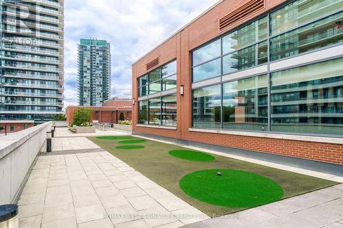 711 - 2212 Lake Shore Boulevard W, Toronto, ON 