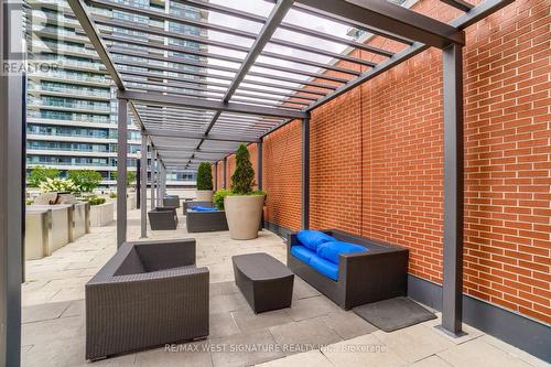 711 - 2212 Lake Shore Boulevard W, Toronto, ON 
