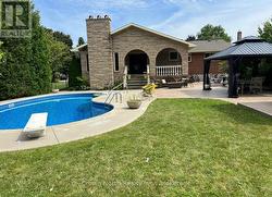 109 PORTICO DRIVE Toronto, ON M1G 3R5