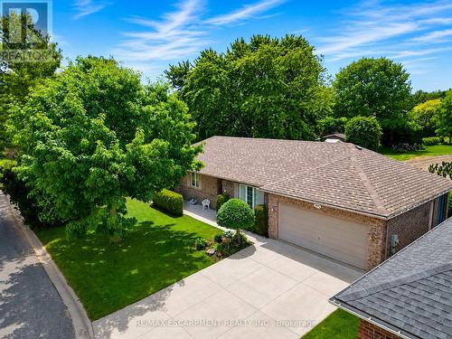 3900 SUNSET LANE  Lincoln, ON L0R 2C0