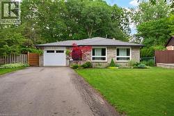 2381 PEART Court  Burlington, ON L7P 2V5