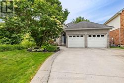 796 SPRINGBANK AVENUE Woodstock, ON N4T 1T5