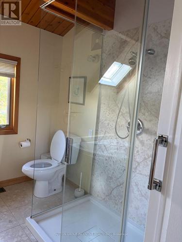 229 Haleway A Drive, Gravenhurst, ON 