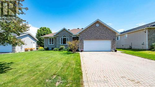 6 COCKCROFT CRESCENT  Deep River, ON K0J 1P0