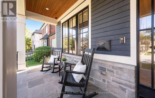 8 Cumberland Drive, Mississauga, ON 