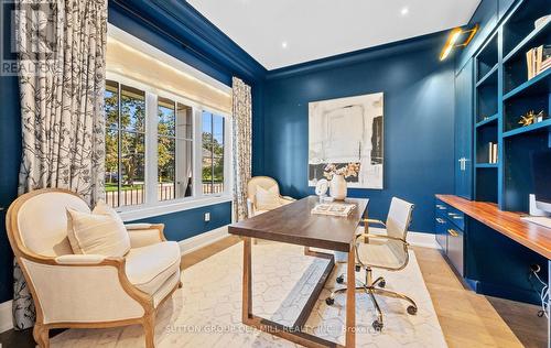 8 Cumberland Drive, Mississauga, ON 
