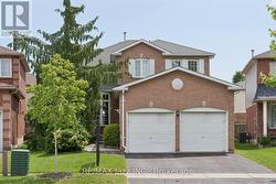 63 BONNYCASTLE DRIVE Clarington (Bowmanville), ON L1C 4S8
