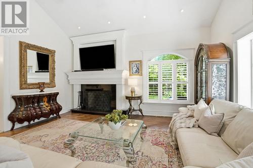 1320 Woodland Avenue, Mississauga, ON 