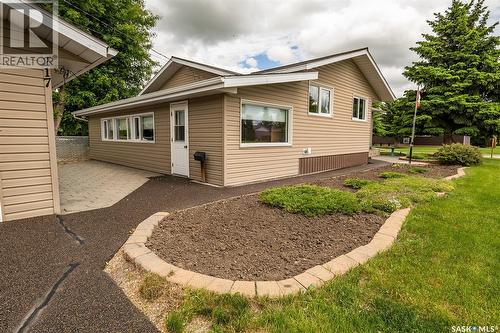 217 8Th Street E, Wynyard, SK 