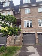 67 - 435 HENSALL CIRCLE  Mississauga, ON L5A 4P1