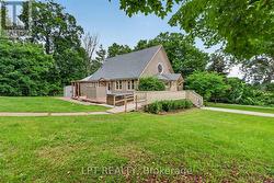 26 CHARBONNEAU STREET Mcnab/Braeside, ON K0A 1G0