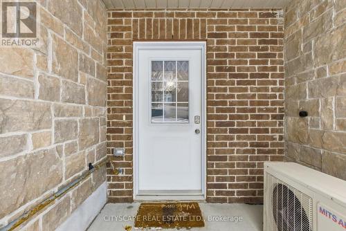 4 Nathan Court, Cambridge, ON 