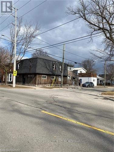 158A LAKE STREET  St. Catharines (Downtown), ON L2R 5Y7