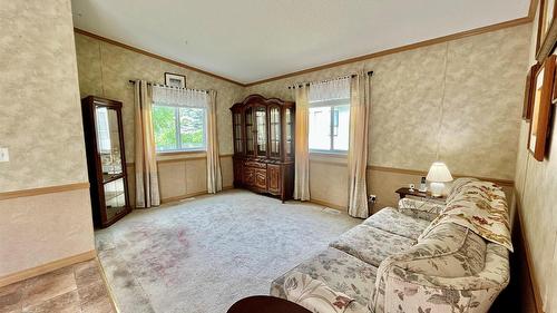 313 1St Avenue, Nakusp, BC 