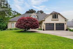 3312 LAKELAND CRESCENT  Burlington, ON L7N 1B8