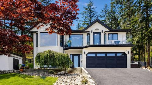 1576 West Kelowna Road  West Kelowna, BC V1Z 3H5