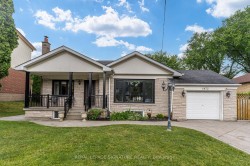 1472 Myron Drive  Mississauga, ON L5E 2N6