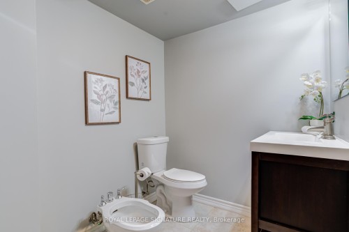 1472 Myron Drive, Mississauga, ON 