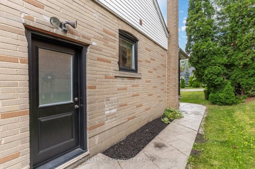 1472 Myron Drive, Mississauga, ON 