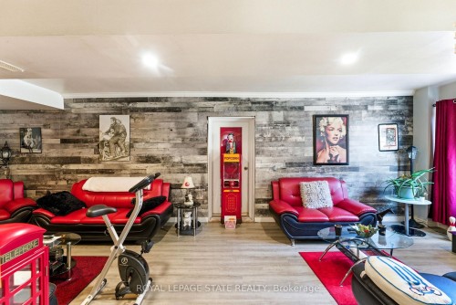 1745 King Street E, Hamilton, ON 