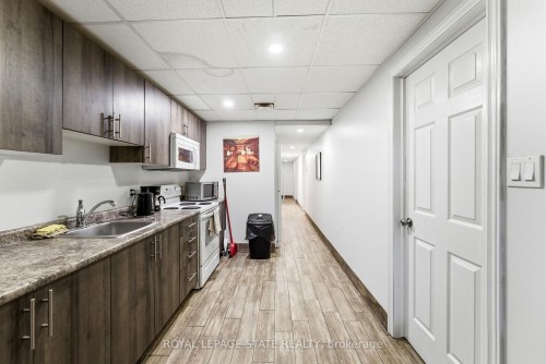 1745 King Street E, Hamilton, ON 