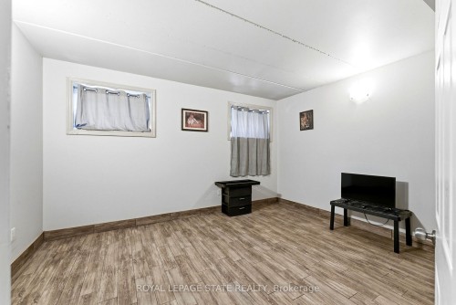 1745 King Street E, Hamilton, ON 