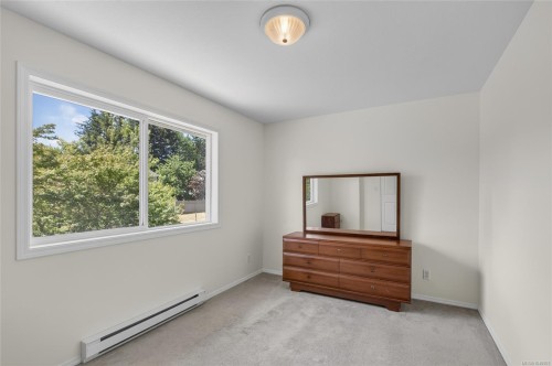 1230 Beckton Dr, Comox, BC 