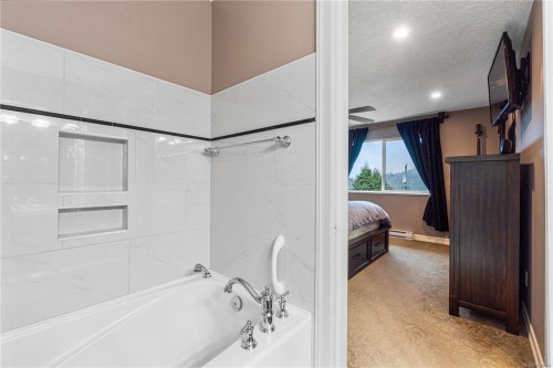 1763 Martini Way, Qualicum Beach, BC 