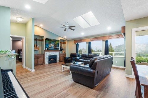 1763 Martini Way, Qualicum Beach, BC 