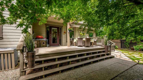 326 Forester Ave, Comox, BC 