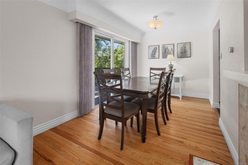 3990 Haro Rd, Saanich, BC 