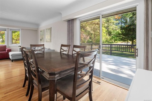 3990 Haro Rd, Saanich, BC 