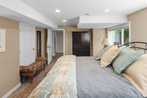 3990 Haro Rd, Saanich, BC 