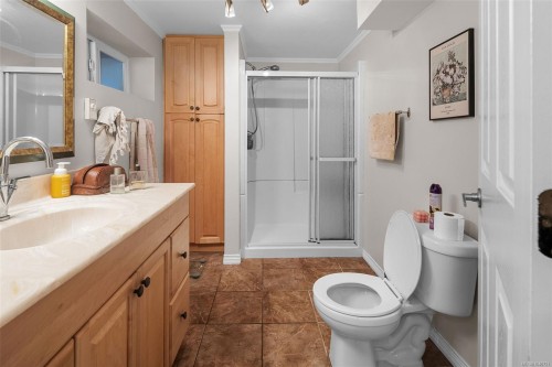 3990 Haro Rd, Saanich, BC 