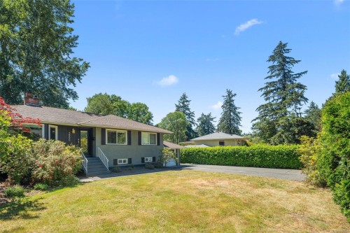 3990 Haro Rd, Saanich, BC 