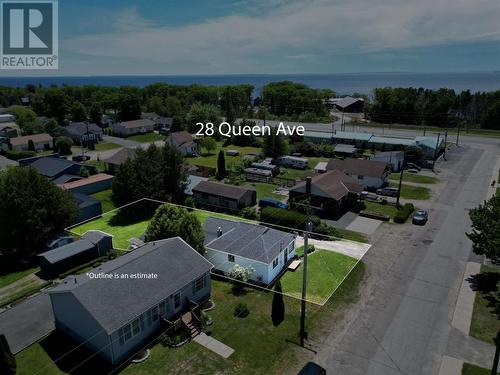 28 Queen Ave, Blind River, ON 