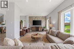 Items in photo are for visualization purposes only and may not be present at the time of visit. - 