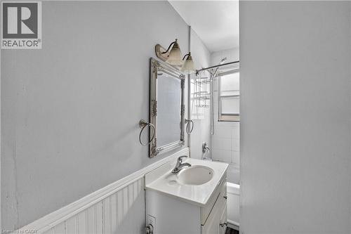 85 Grass Avenue, St. Catharines, ON 