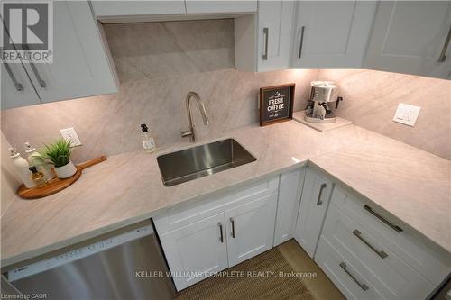 101 Reid Avenue N, Hamilton, ON 
