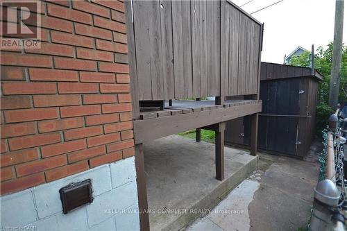 101 Reid Avenue N, Hamilton, ON 