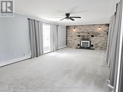 Family Room - 