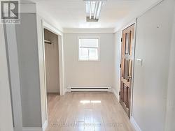 Foyer - 