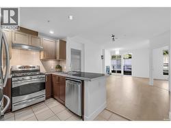 120 5777 BIRNEY AVENUE  Vancouver, BC V6S 0A4