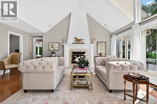 3312 Lakeland Crescent, Burlington, ON 