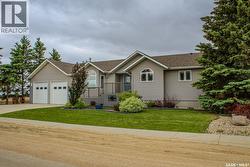 118 Babington AVENUE W Melfort, SK S0E 1A0
