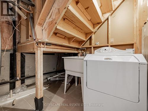 3270 Ridgeleigh Heights, Mississauga, ON 