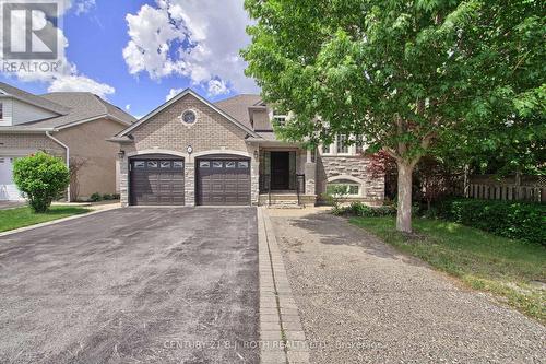 28 POPLAR DRIVE  Richmond Hill, ON L4E 2Y4