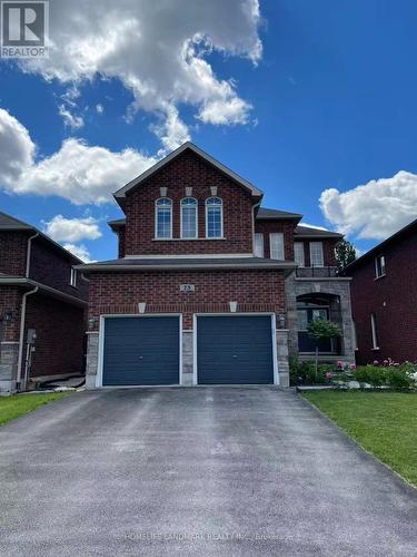 73 GRAIHAWK DRIVE  Barrie, ON L4N 6G7