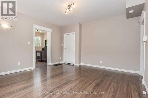 153 St Andrews Street, Cambridge, ON - Indoor Photo Showing Other Room