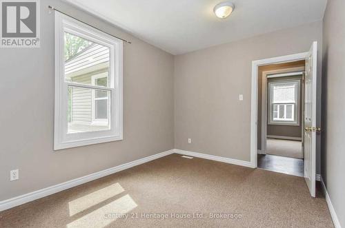 153 St Andrews Street, Cambridge, ON - Indoor Photo Showing Other Room